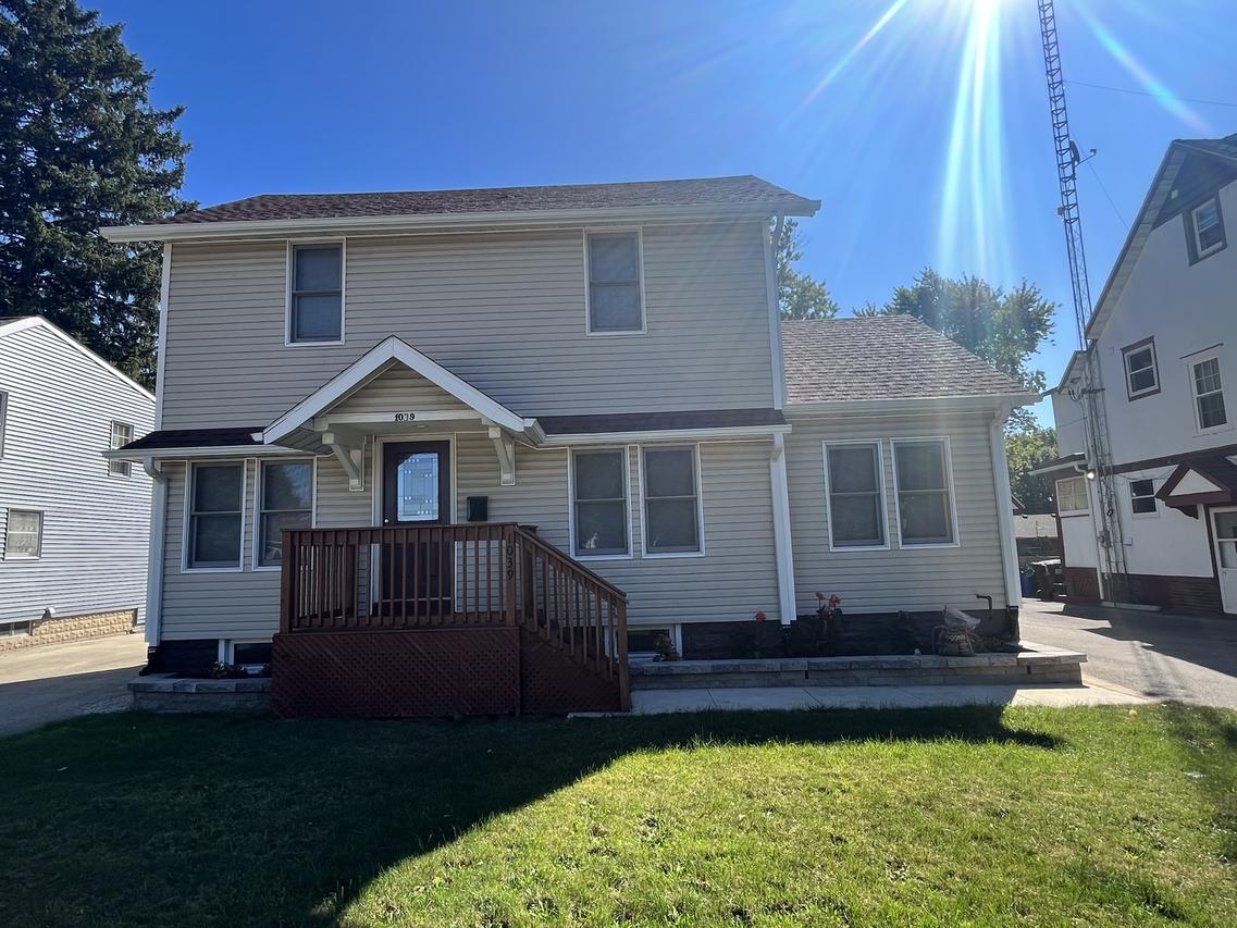 1039 Lincoln Hwy., Rochelle, IL 61068