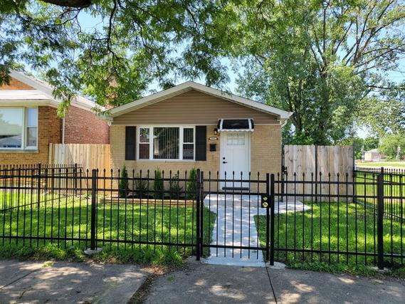 8910 S Carpenter St., Chicago, IL 60620