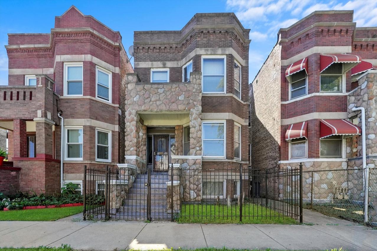 4843 W Gladys Ave., Chicago, IL 60644