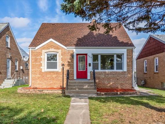 524 Webb St., Calumet City, IL 60409