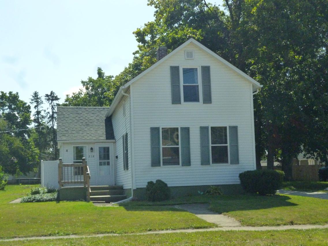 218 E Central St., Princeton, IL 61356