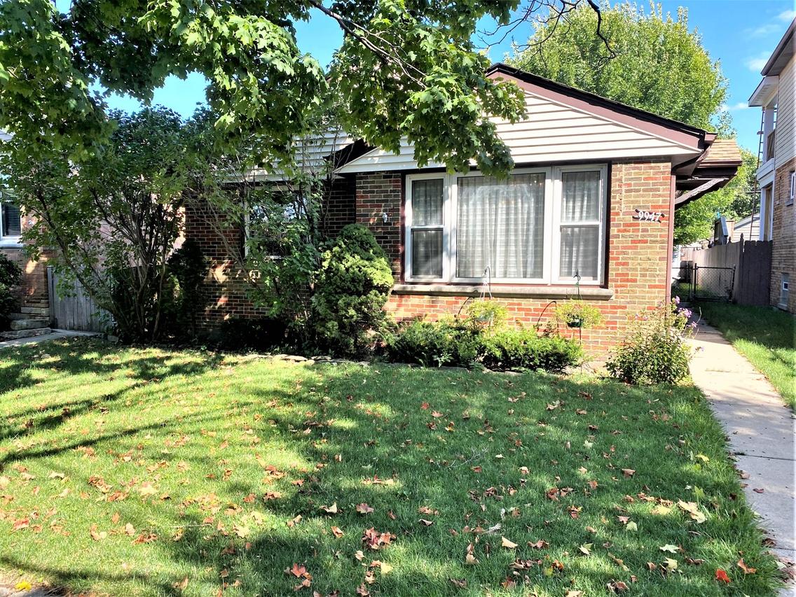 9947 S Washtenaw Ave., Chicago, IL 60655