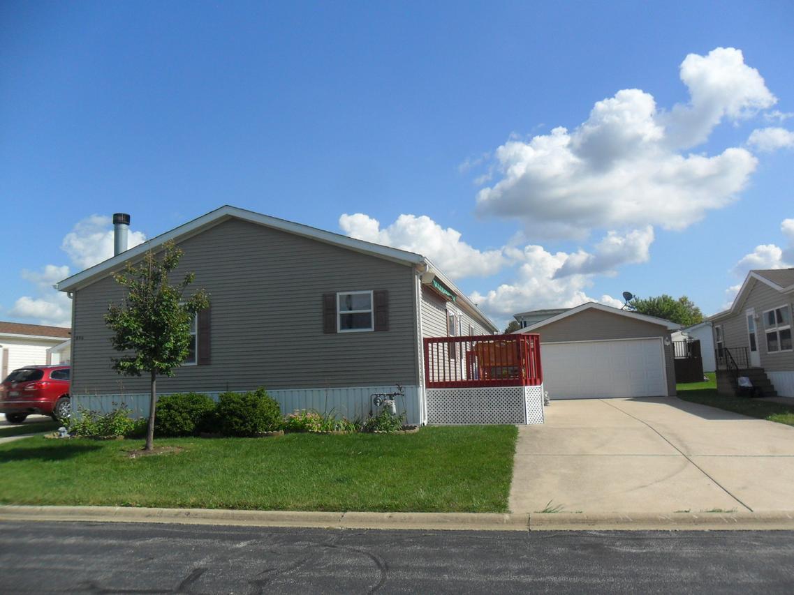 896 W Aspen Dr., Manteno, IL 60950