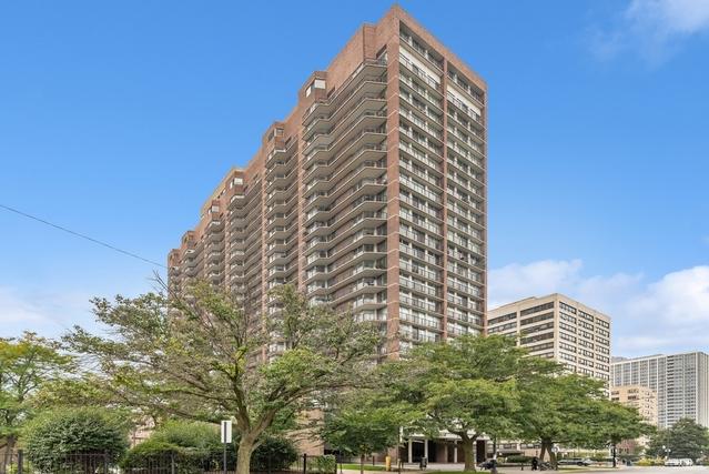4170 N Marine Dr. #10A, Chicago, IL 60613