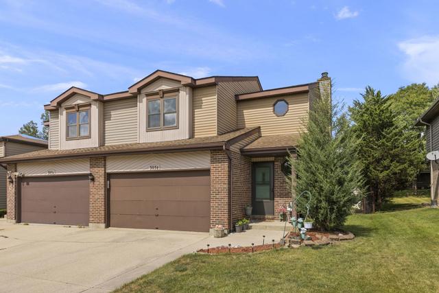 305 Starling Ct. #B, Bloomingdale, IL 60108