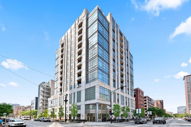150 W Superior St. #705, Chicago, IL 60654