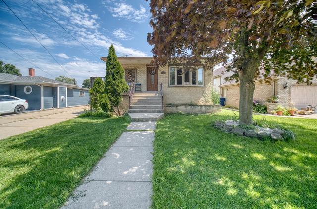 9329 Sayre Ave., Oak Lawn, IL 60453