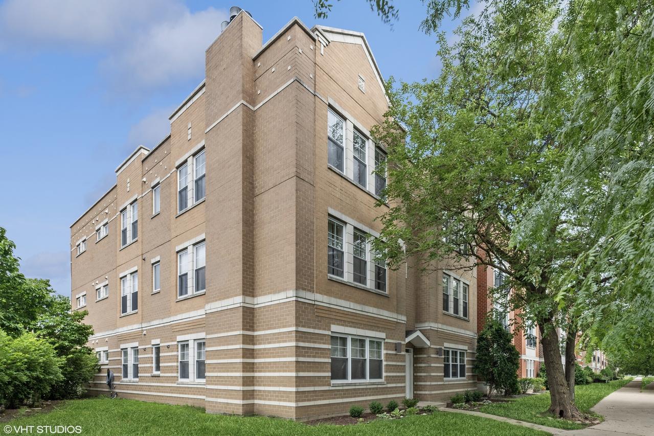 2134 N Natchez Ave. #3S, Chicago, IL 60707