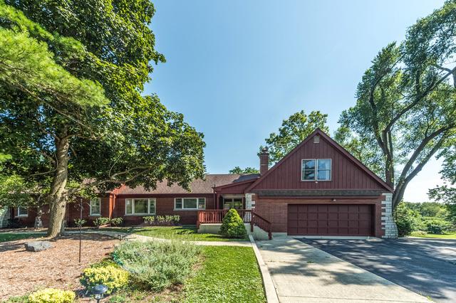 140 Arrowhead Ln., North Barrington, IL 60010