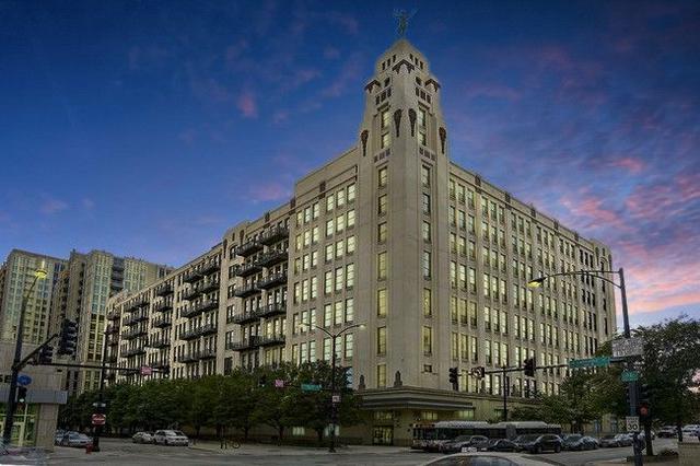 758 N Larrabee St. #620, Chicago, IL 60654