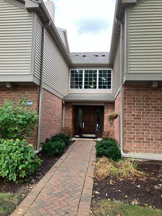 1760 Eastwood Ct. #1, Schaumburg, IL 60195