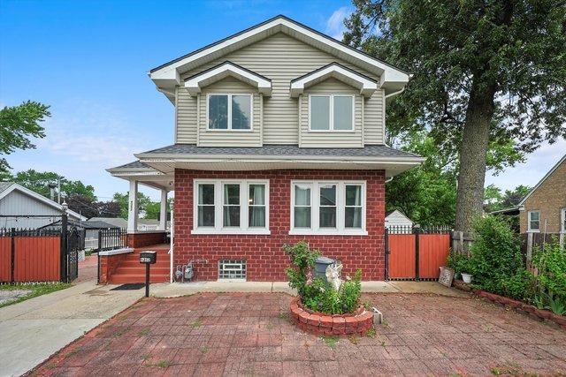 9352 S 51st Ave., Oak Lawn, IL 60453