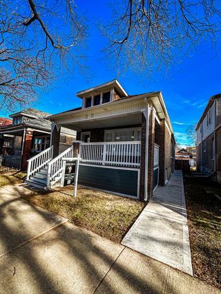 7929 S Ingleside Ave., Chicago, IL 60619