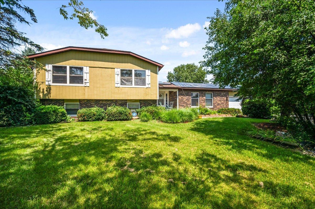 551 Kilkenny Ct., Gilberts, IL 60136