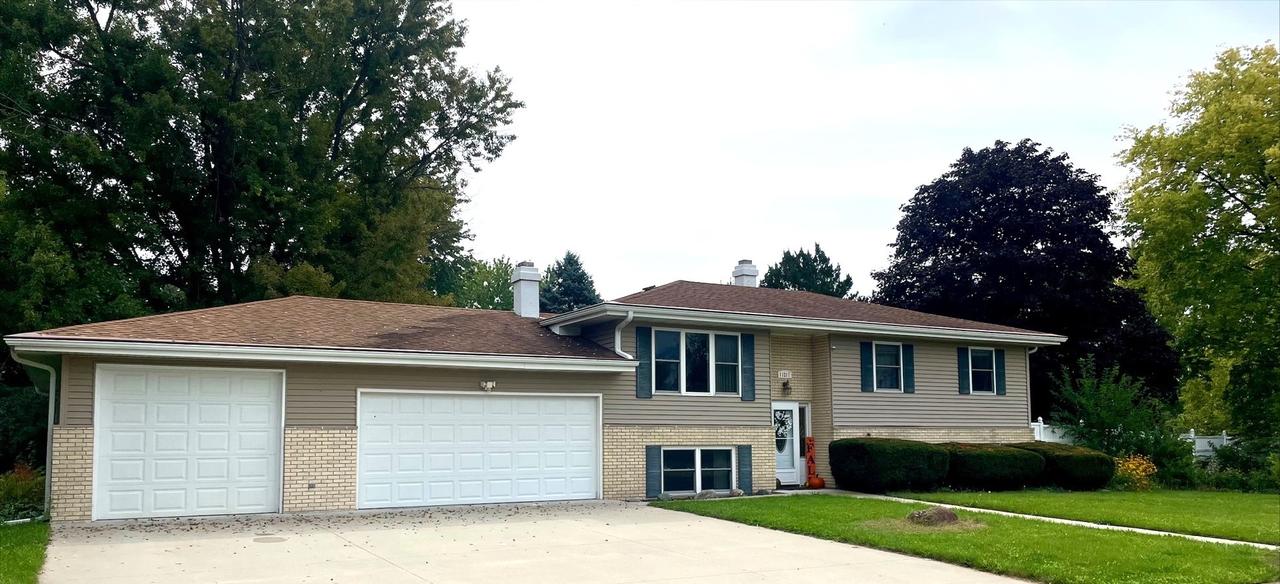 11211 E Oak Ct., Rochelle, IL 61068