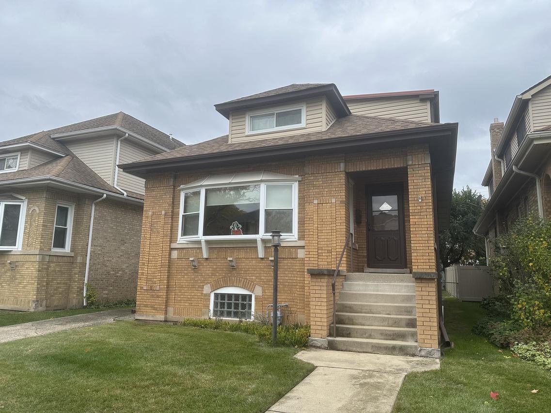 7114 N Oriole Ave., Chicago, IL 60631