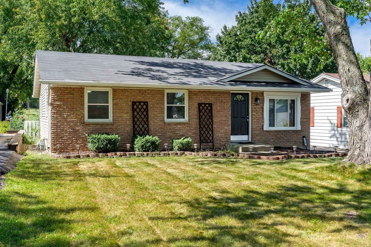 320 Ridgeview Ave., Rockford, IL 61107