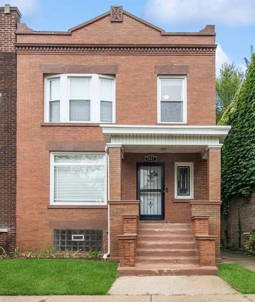 7027 S Vernon Ave., Chicago, IL 60637