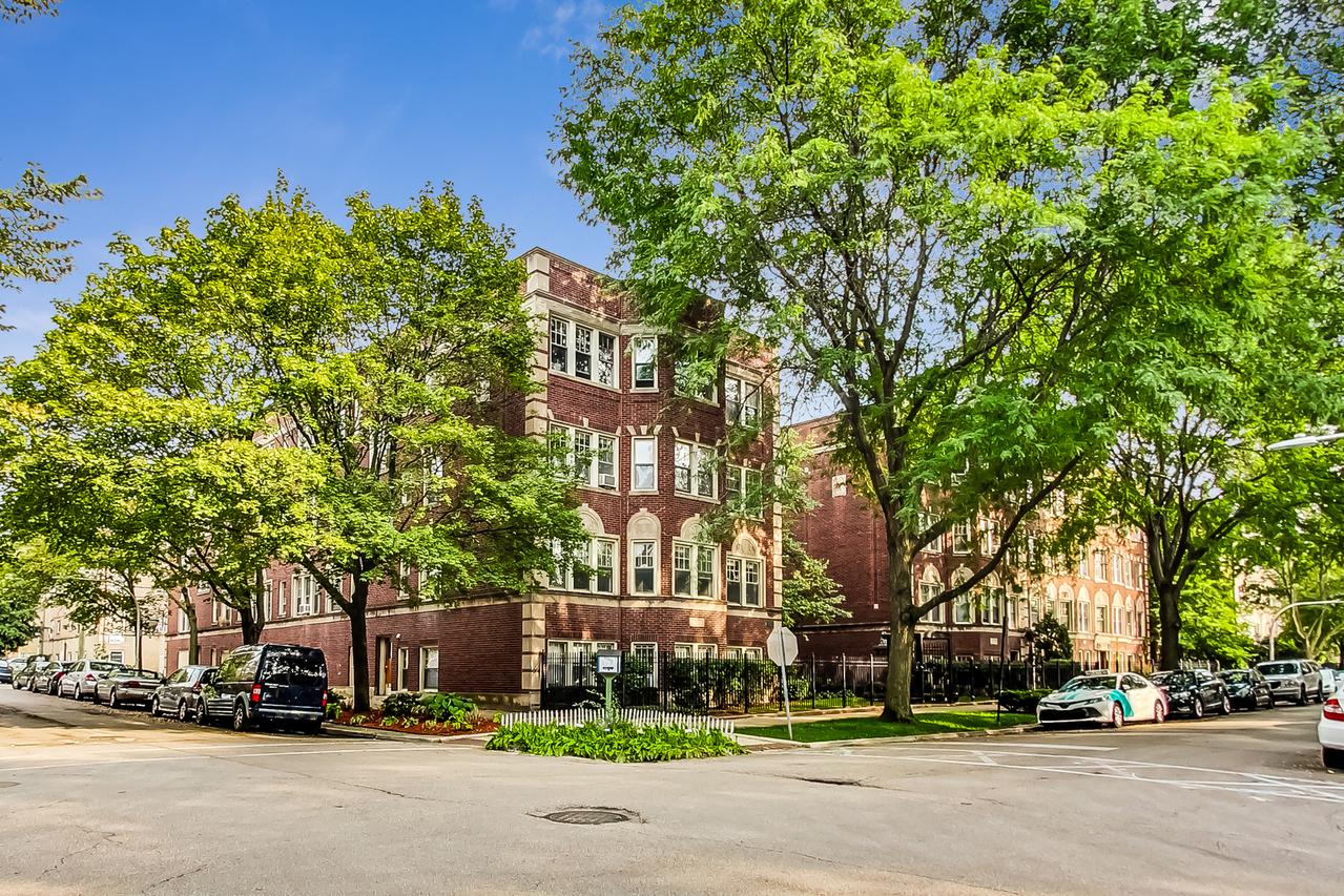 6139 N Hoyne Ave. #3, Chicago, IL 60659