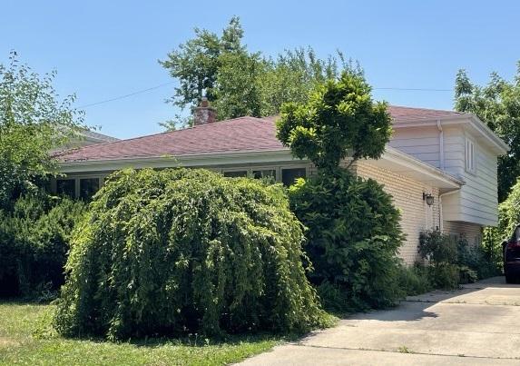 2925 W Seipp St., Chicago, IL 60652