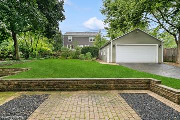 517 Hampton Ter., Libertyville, IL 60048