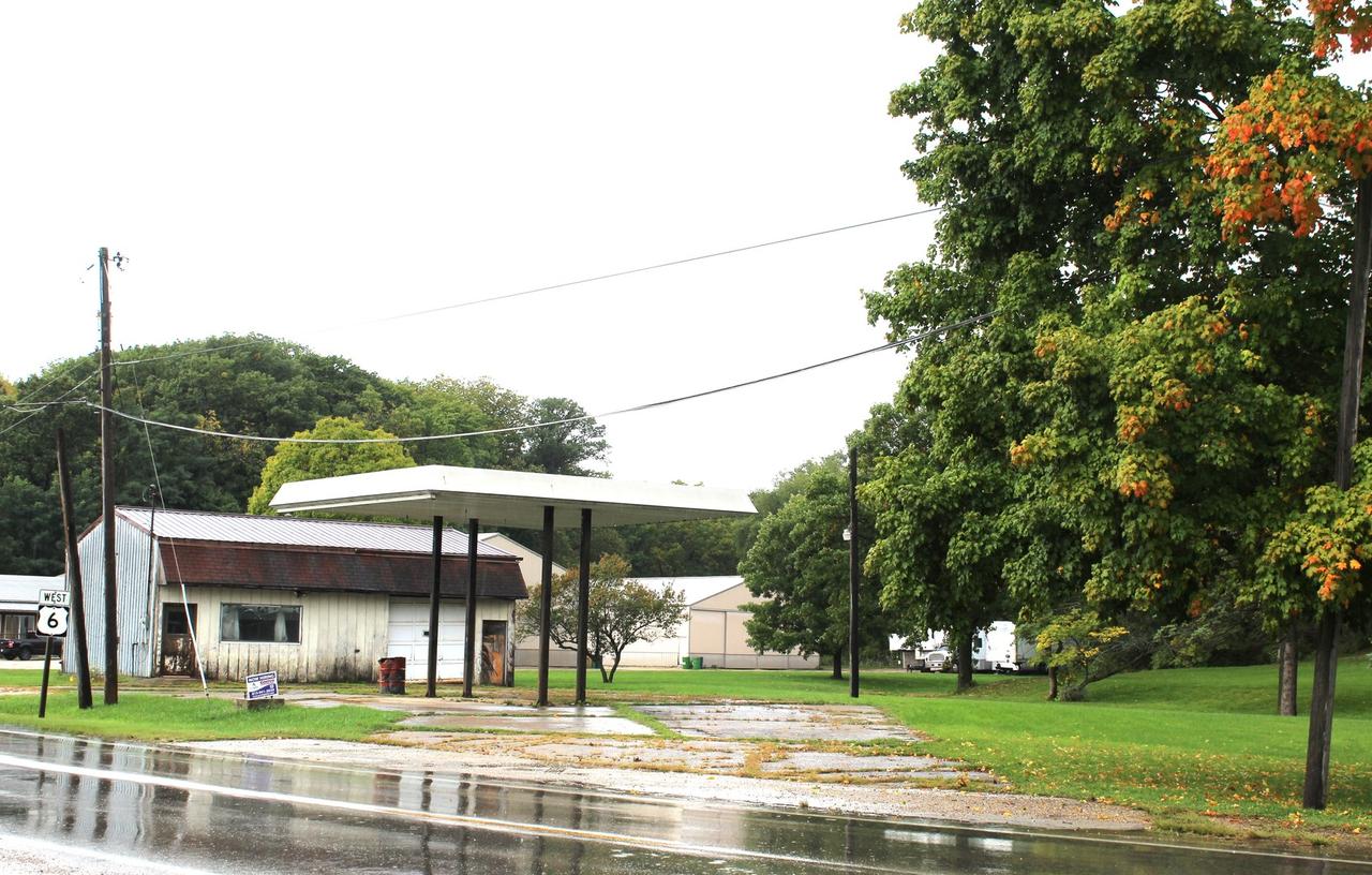 127 W Jackson St., Seneca, IL 61360