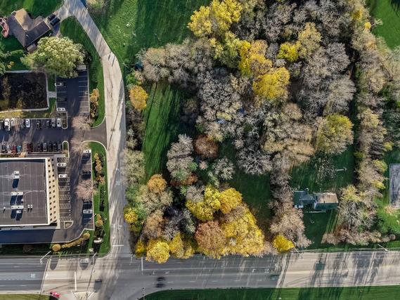 319 E Il Rte. 83, Mundelein, IL 60060