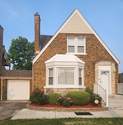 10127 S Vernon Ave., Chicago, IL 60628