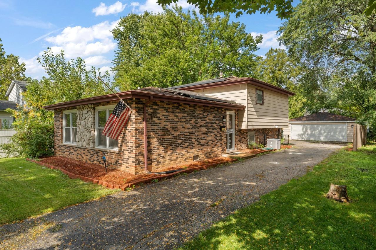 1256 W 183rd St., Homewood, IL 60430