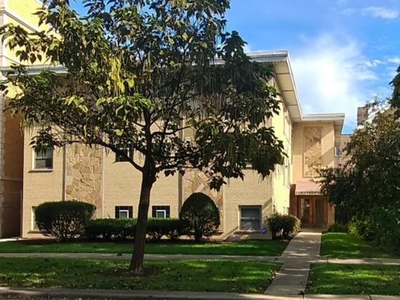 426 N Harvey Ave. #2SE, Oak Park, IL 60302