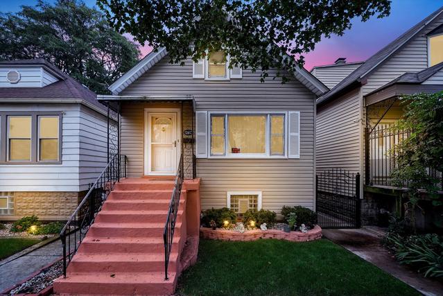 10813 S Ewing Ave., Chicago, IL 60617