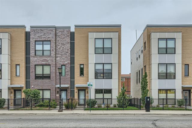 940 Madison St., Oak Park, IL 60302