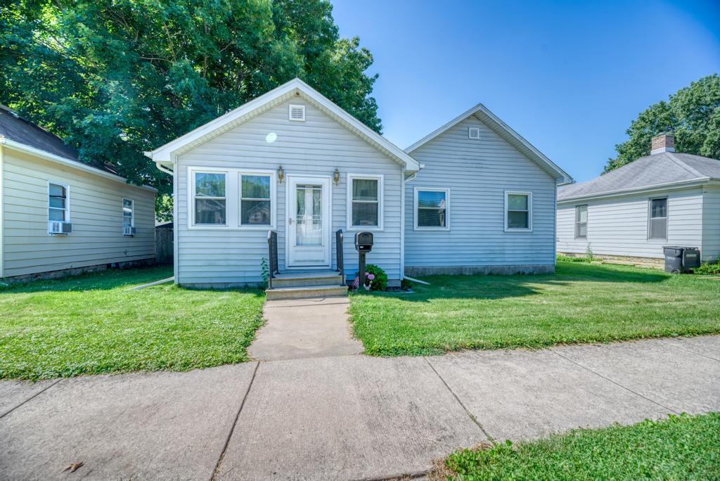 837 E Main St., Morris, IL 60450