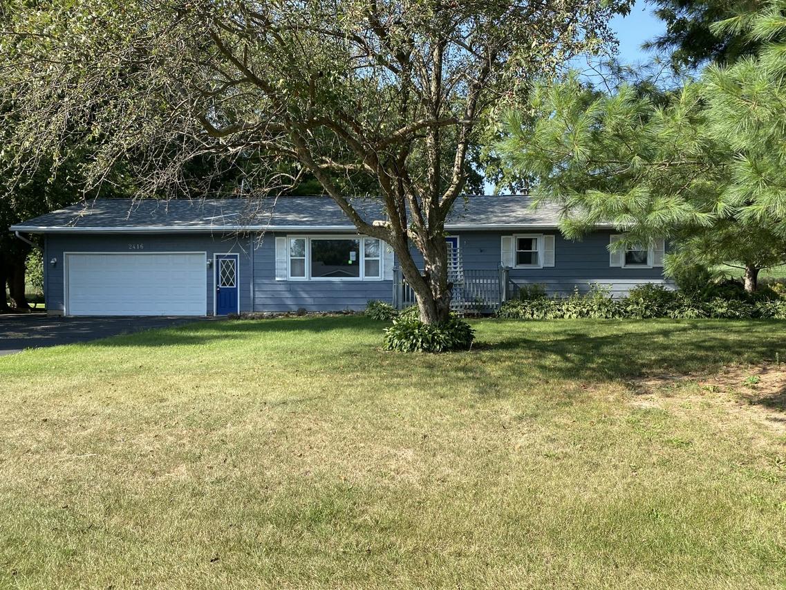 2416 Sunset Dr., Freeport, IL 61032
