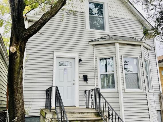 6439 S Damen Ave., Chicago, IL 60636