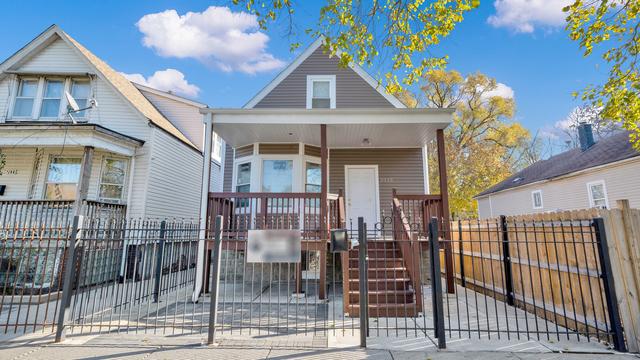 5935 S Winchester Ave., Chicago, IL 60636