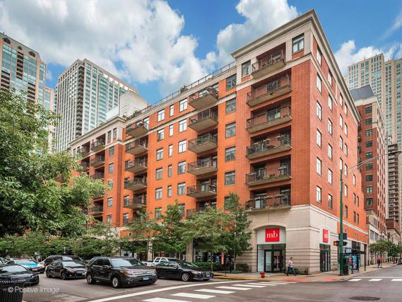 33 W Huron St. #301, Chicago, IL 60610