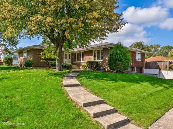 629 15th Pl., Chicago Heights, IL 60411