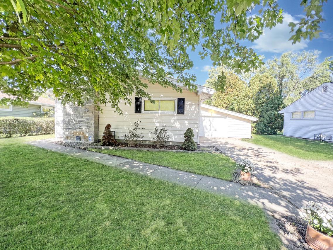 1017 Englewood Dr., Rantoul, IL 61866