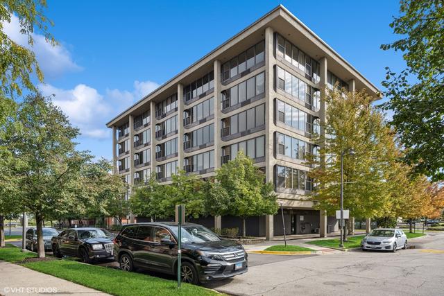 345 E Eastgate Pl. #402, Chicago, IL 60616