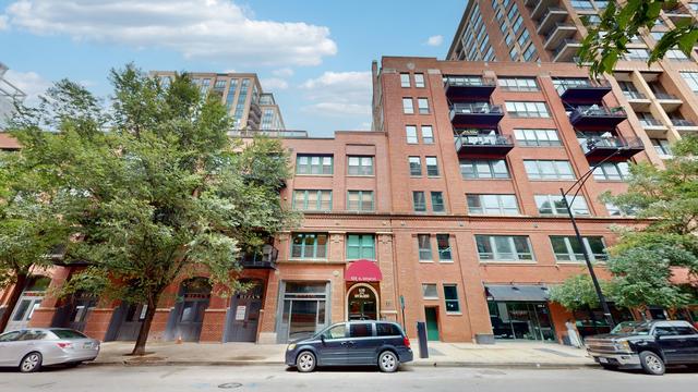 420 W Ontario St. #310, Chicago, IL 60654