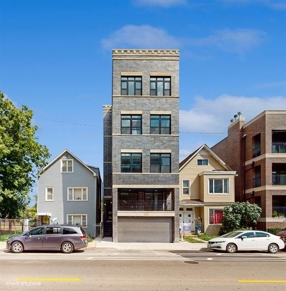 3253 N Elston Ave. #1, Chicago, IL 60618