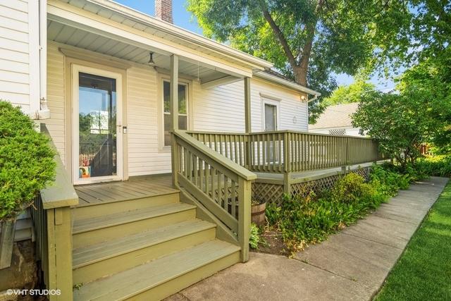 320 W Fremont St., Arlington Heights, IL 60004