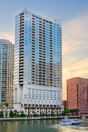 333 N Canal St. #2906, Chicago, IL 60606