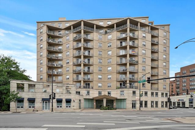 4350 N Broadway St. #410, Chicago, IL 60613