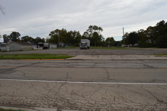 lot 1,2,3  N Chestnut St., Wenona, IL 61377