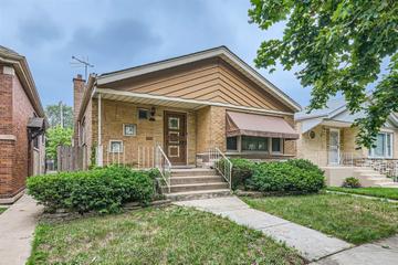 8541 S Cregier Ave., Chicago, IL 60617