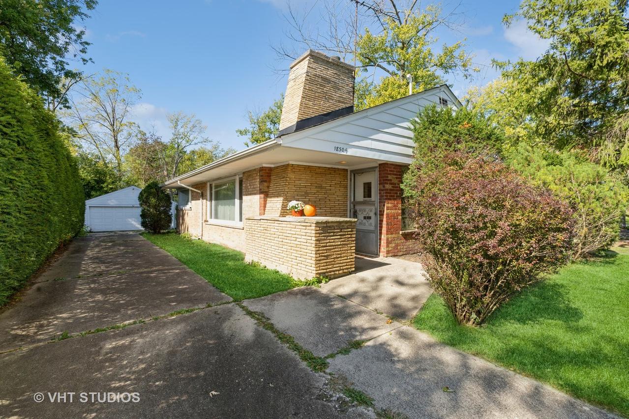 18504 Riegel Rd., Homewood, IL 60430