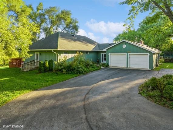 26402 N Edgemond Ln., Barrington, IL 60010