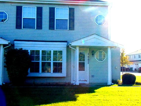 1221 Bayberry Dr., Joliet, IL 60435